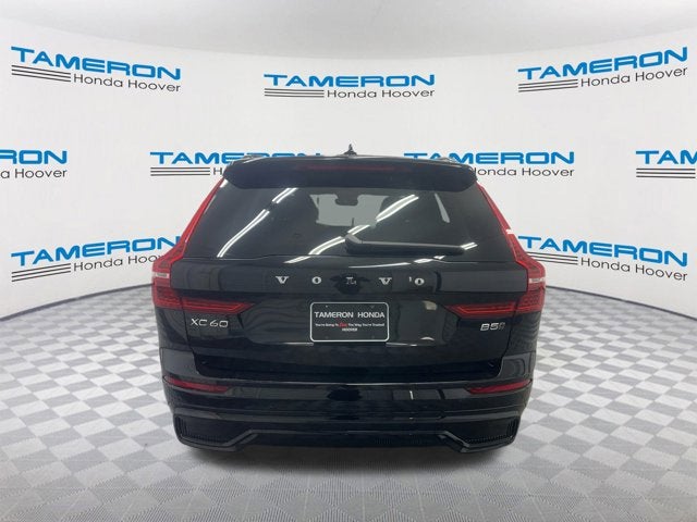 2024 Volvo XC60 Plus Dark Theme