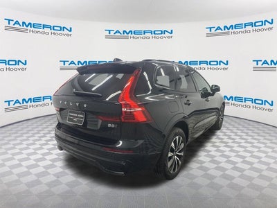 2024 Volvo XC60 Plus Dark Theme