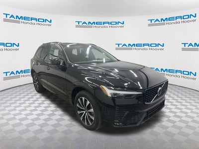 2024 Volvo XC60 Plus Dark Theme